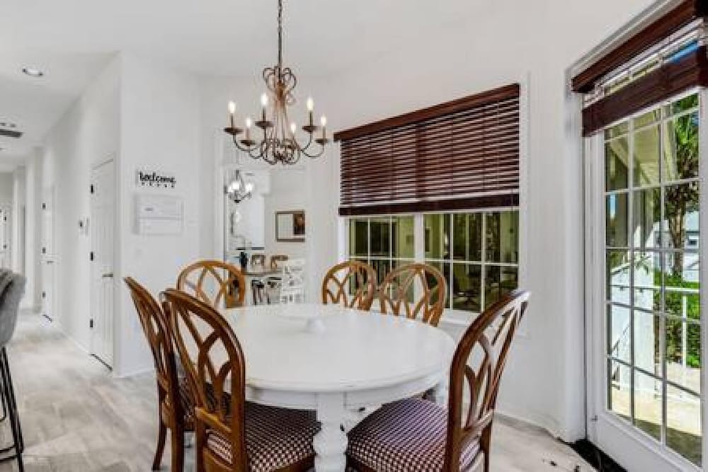 Siesta Key Marvel Pool SPA Deeded Beach Access - photo 8