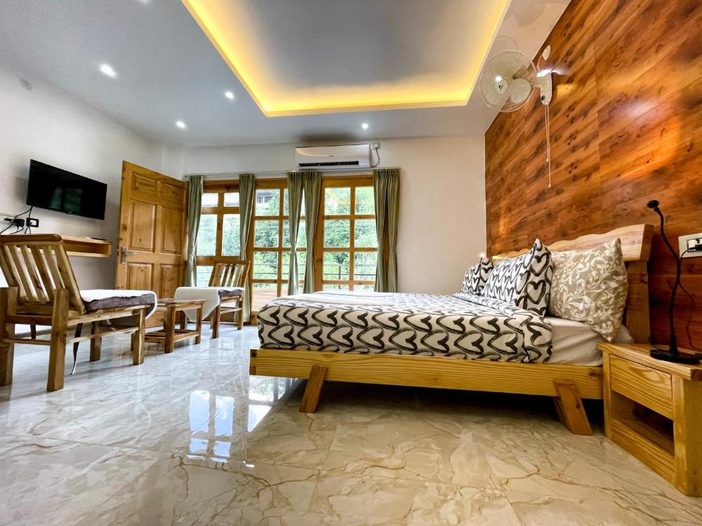 The Wild Yak in Mandi, India