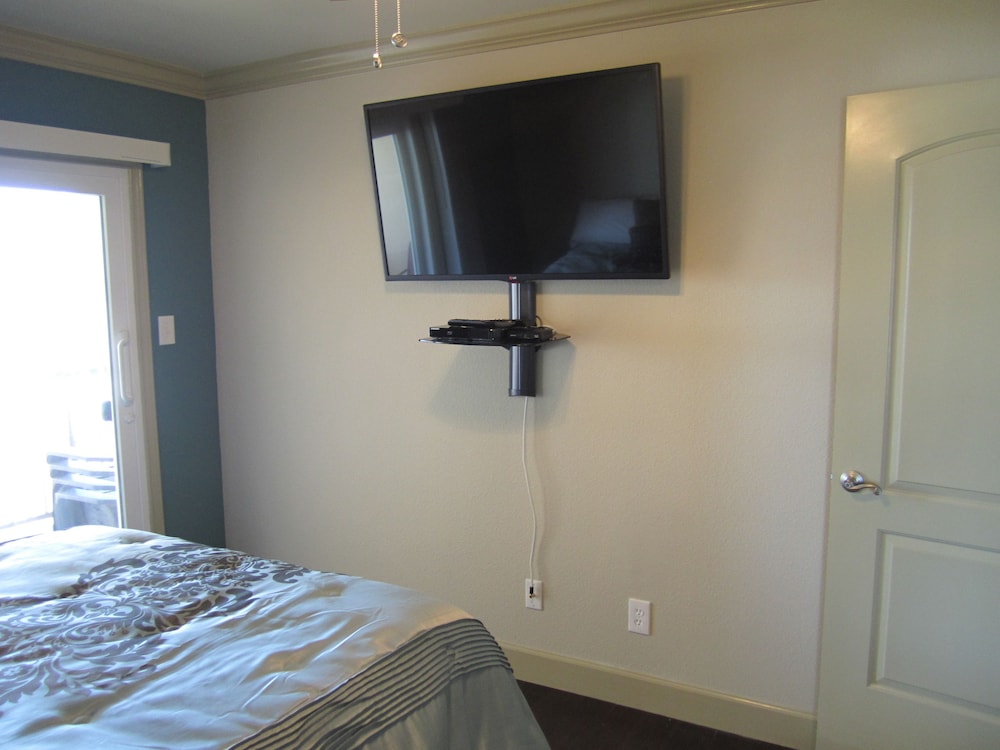 The Maravilla Resort Condo - photo 8