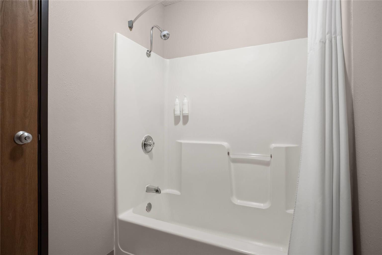 Days Inn by Wyndham Spearfish - photo 20