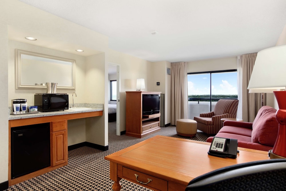 Hilton Chicago Oak Brook Suites - photo 10