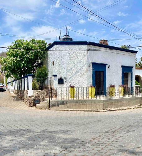 Casa Historica Colonial 21329646 — Alamos