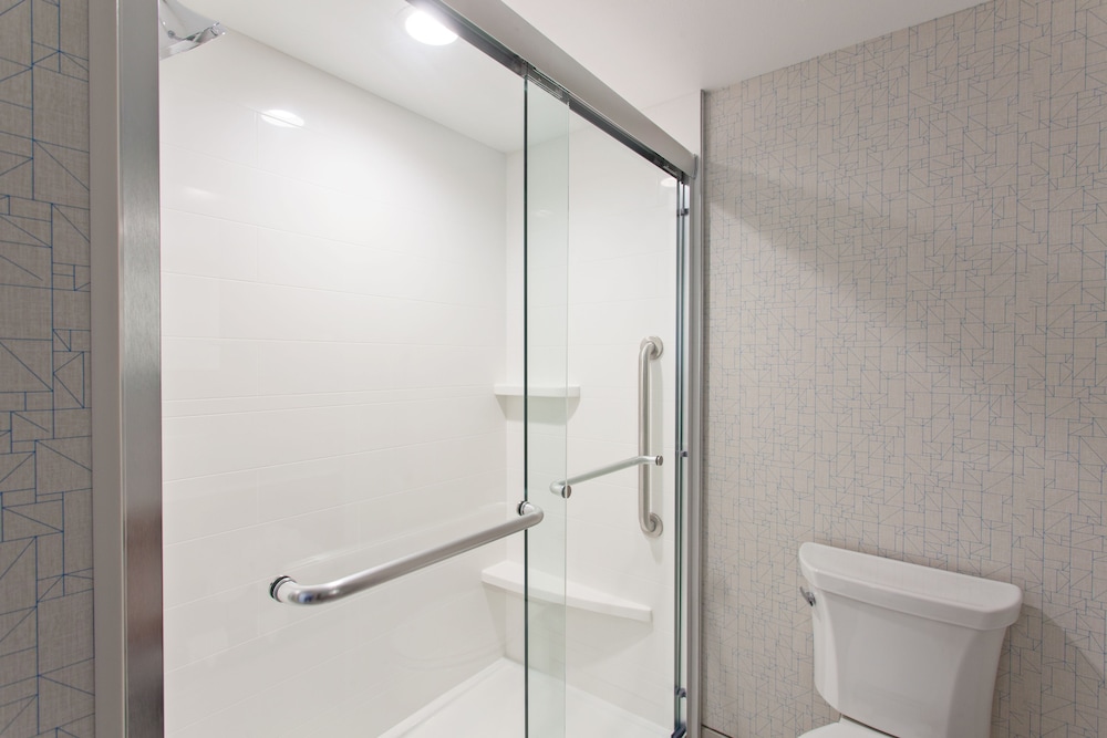 Holiday Inn Express & Suites Pasadena Los Angeles by IHG - photo 34