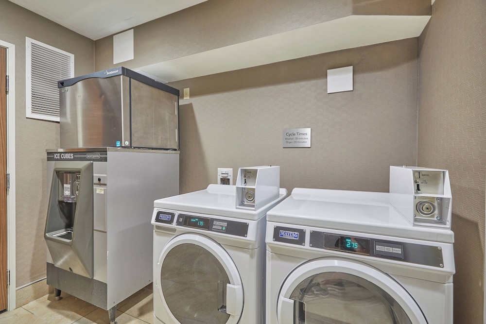 Courtyard by Marriott Eugene Springfield - photo 28