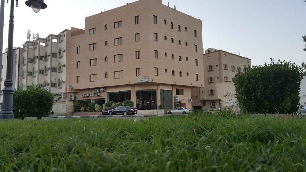 Al Ramla Al Hamra Furnished Units in Ta'if, Saudi Arabia