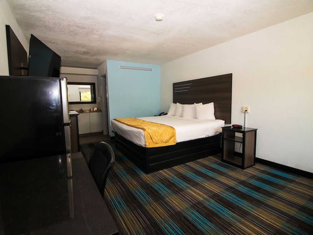 Sweet Dream Inn University Park - photo 11