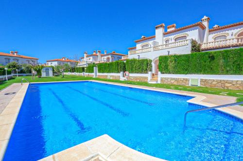 Litoral Costa Dorada El Bosque Only Families in Mont-Roig Del Camp, Spain