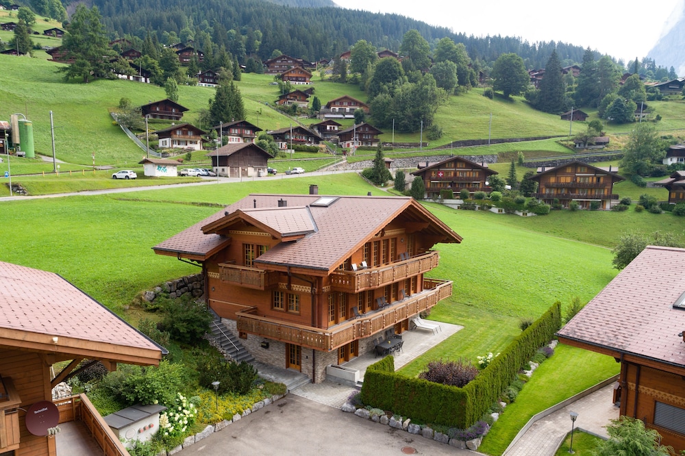 Swiss Hotel Apartments Chalet Alia Grindelwald in Grindelwald, Switzerland