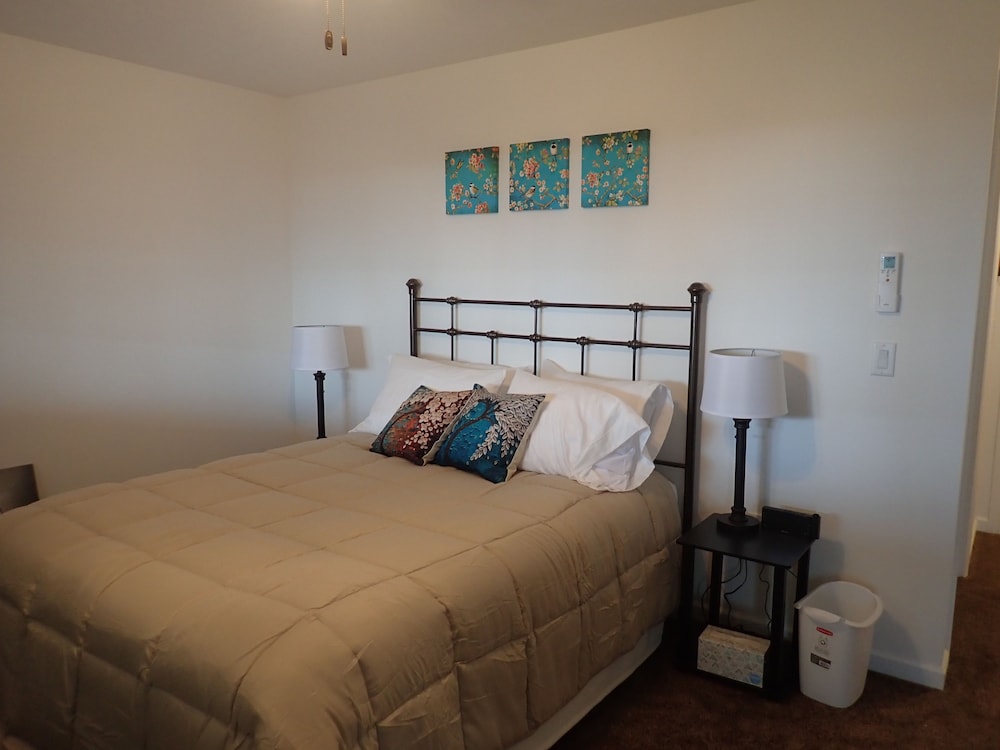 Pleasant Grove Inn - photo 5