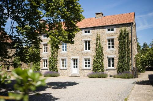 B&B La Ferme de l'Airbois — 4-Star Luxury Hotel in Yvoir, Belgium
