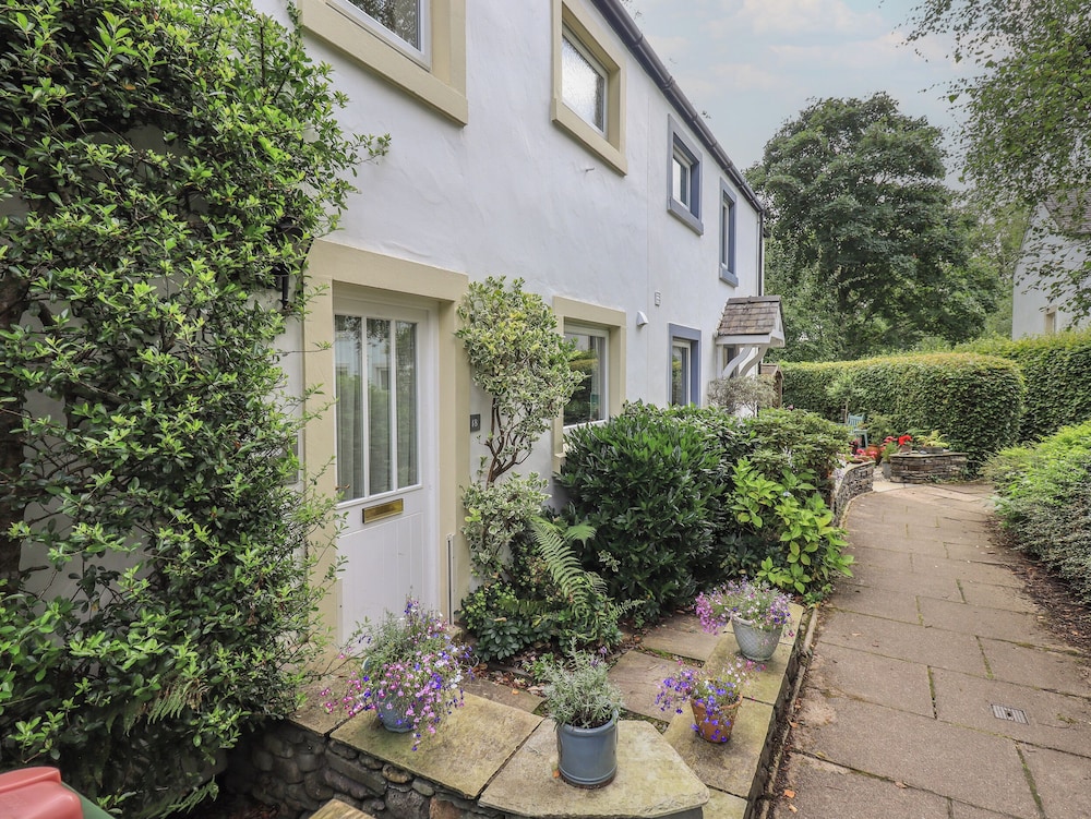 Little Hallgarth - last minute hotel in Keswick