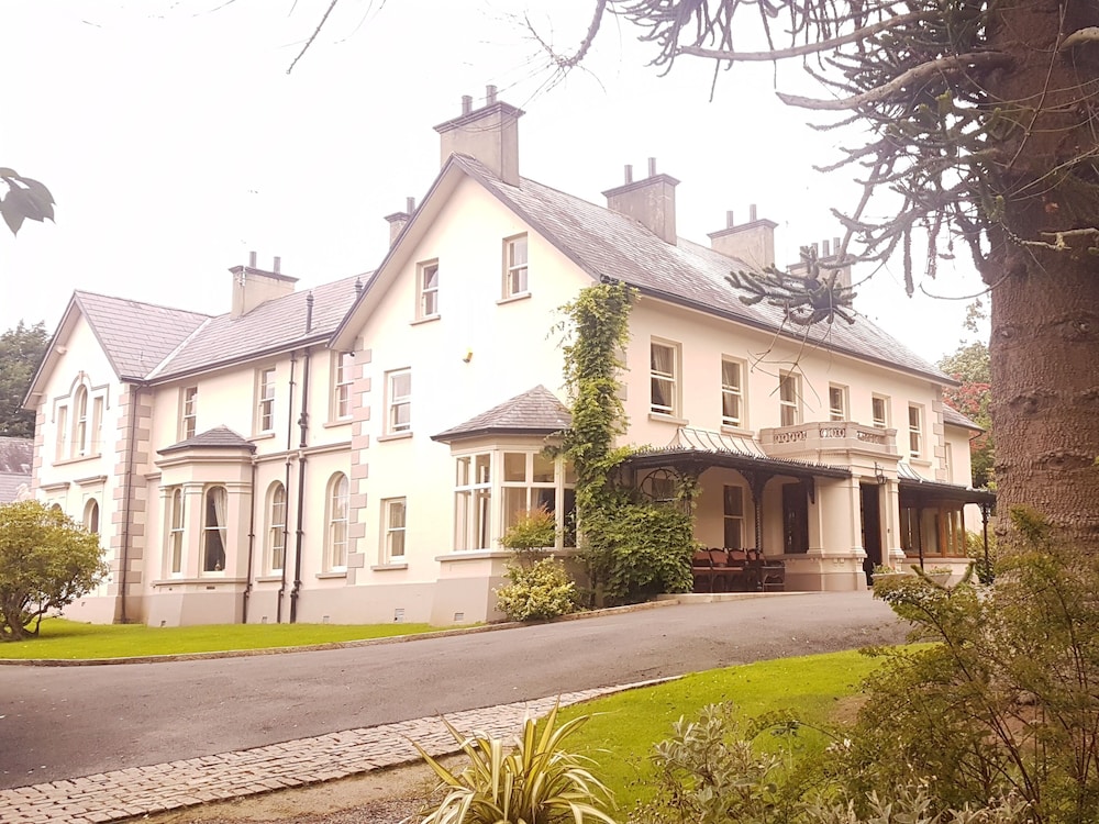 Banoge House 9226512 — Craigavon