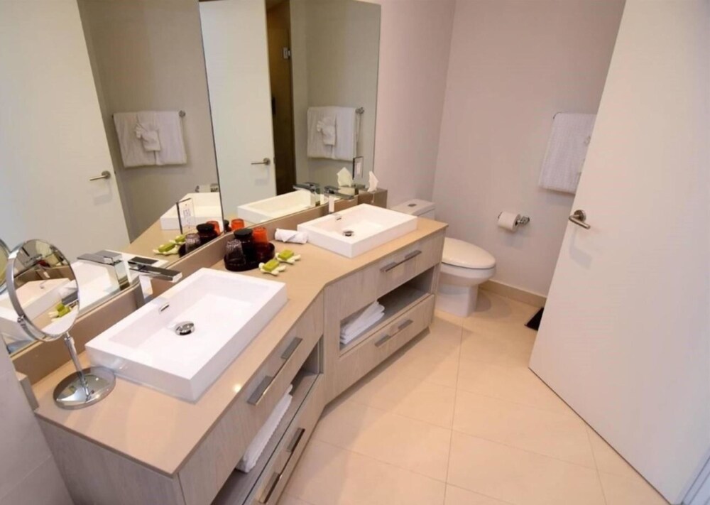 Contemporary Beach Resort Condos - photo 129