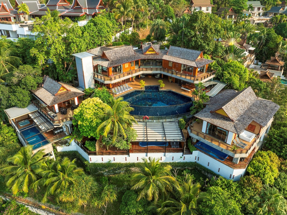 Koi Signature Villa — 4-Star Luxury Hotel in Phuket, Thailand