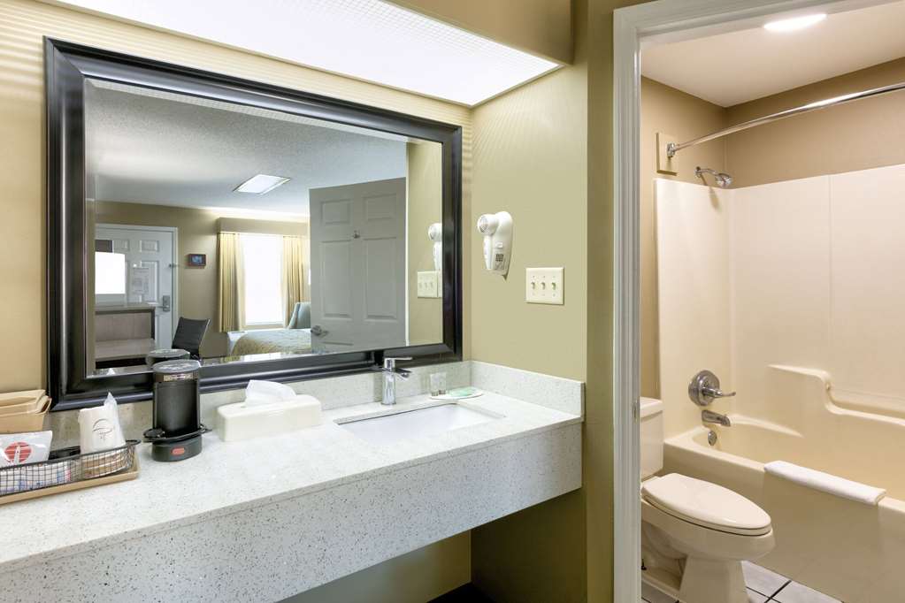 Baymont by Wyndham Prattville Montgomery - photo 26