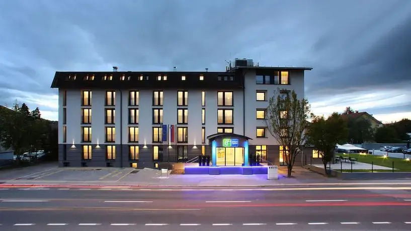 D'Aertrycke - carbon neutral hotel in Torhout