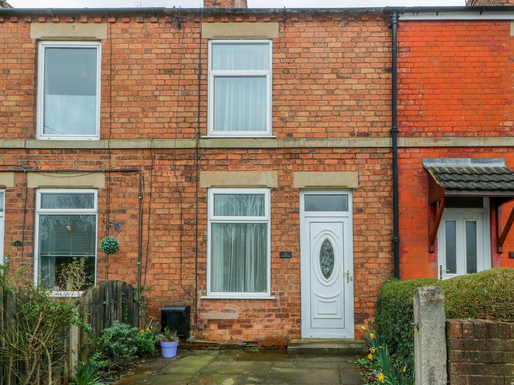 Hazelmere Cottage — 4-Star Luxury Hotel in Bolsover, United Kingdom