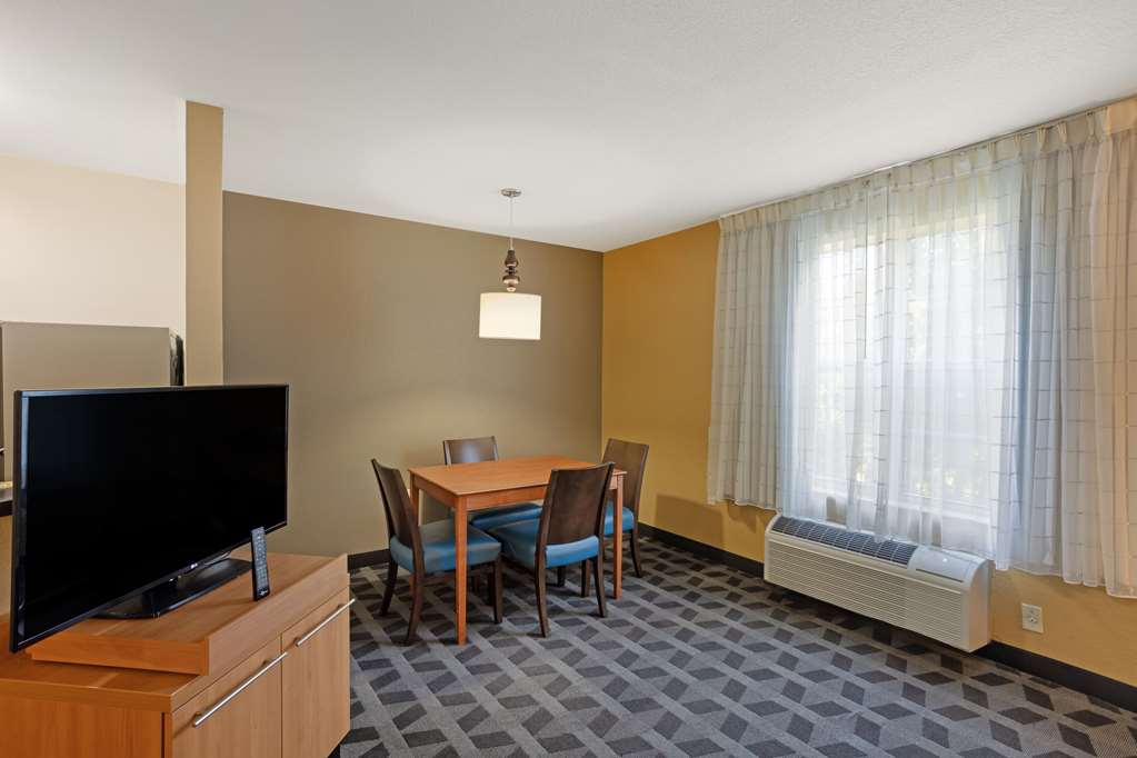 MainStay Suites Mt. Laurel Philadelphia - photo 22