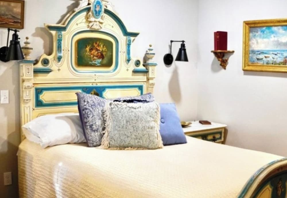 The Dutch Flat Hotel - photo 47