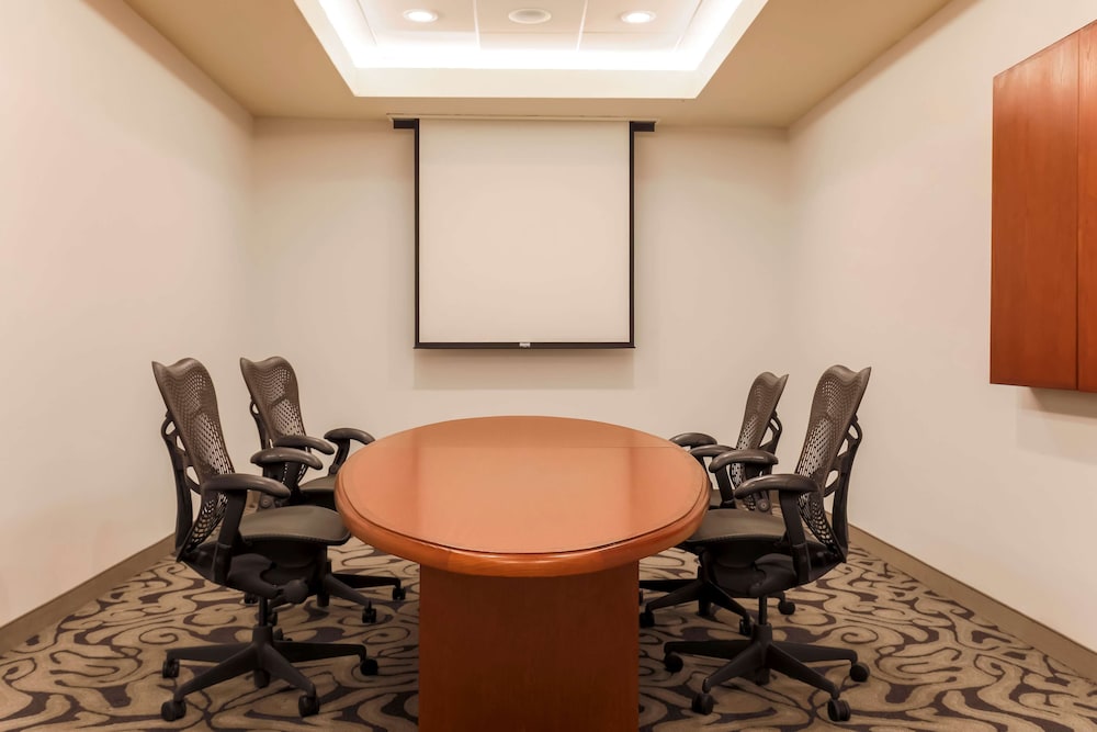 Hilton Garden Inn Reno - photo 48