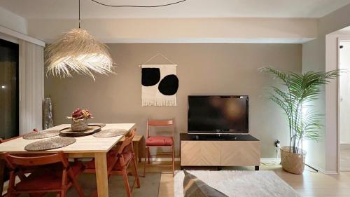 Chic Retreat by Santa Monica — 4-Star Luxury Hotel in Los Angeles, United States