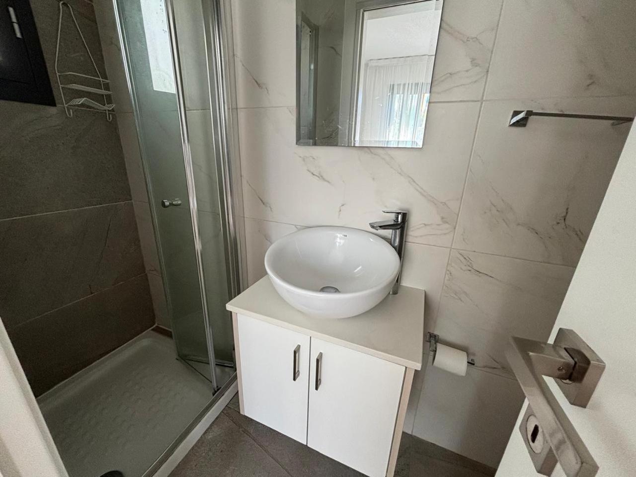 Mordern 2bd Apt Perfect for Family Or Group