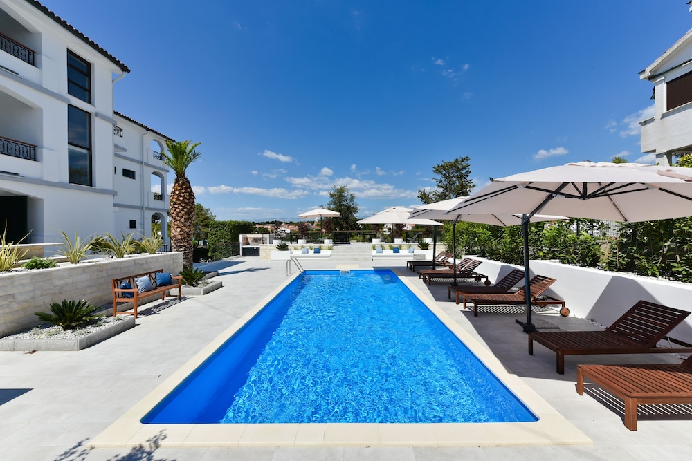 Mediterraneo Garden Apartments — 4-Star Luxury Hotel in Zadar, Croatia