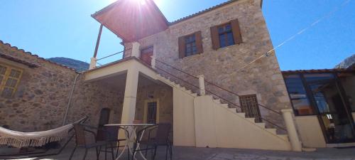 Dafnon Stone House — Leonidio — photo 2