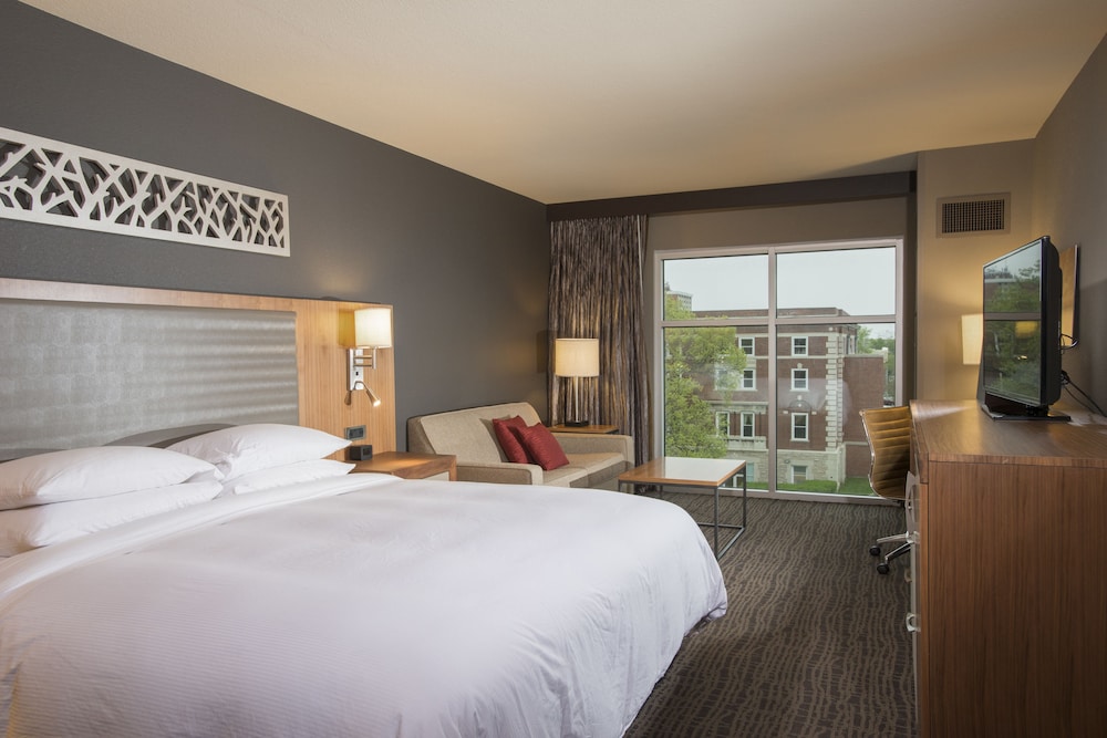The Broadway Columbia a DoubleTree by Hilton - photo 4