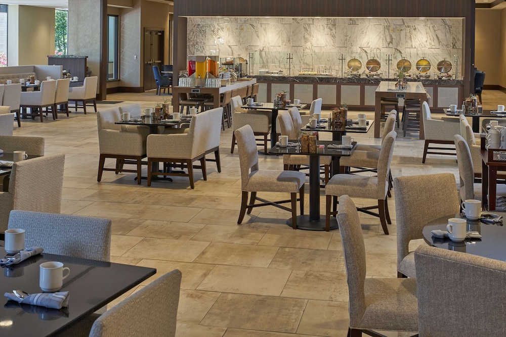 Hilton Raleigh North Hills - photo 41