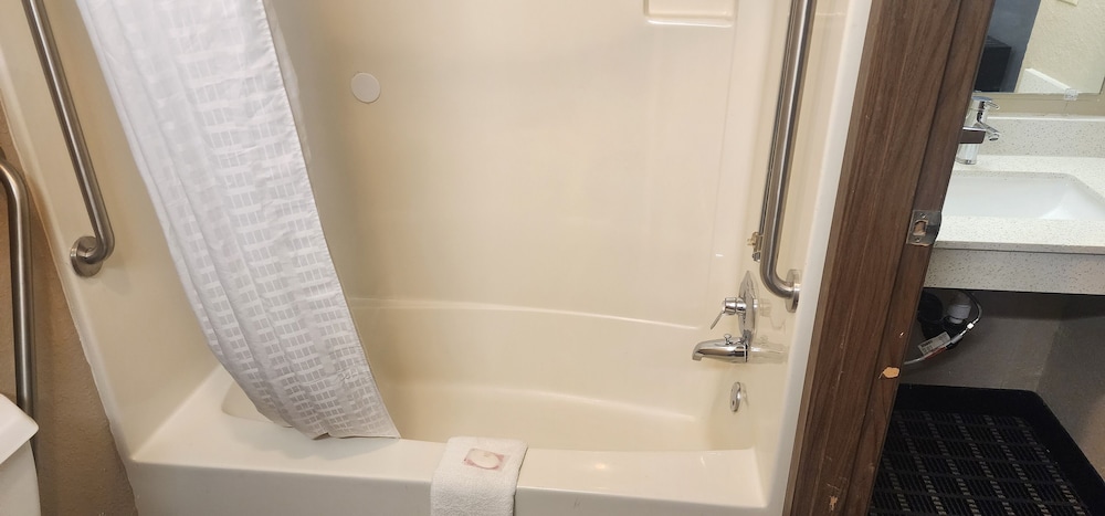 Motel6 Concordia MO - photo 29