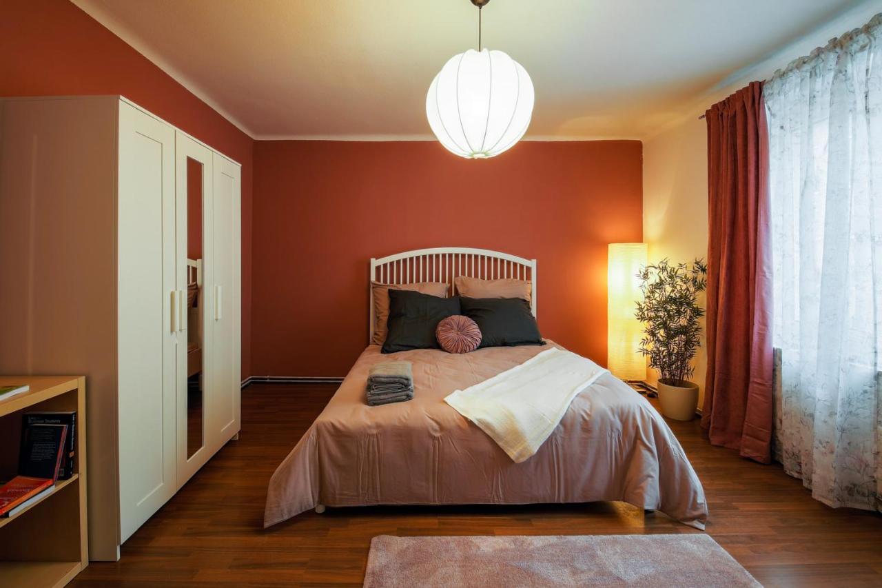 Cosy Apartment in Great Location — 4-Star Luxury Hotel in Vienna, Austria