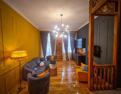 SoLoLiKE Appartment with Balcony N 24