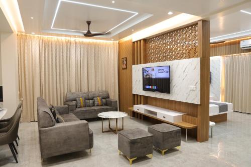 Shubhkirti Executive — 4-Star Luxury Hotel in Rahuri, India