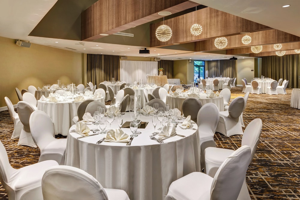 Crowne Plaza Dulles Airport by IHG - photo 97