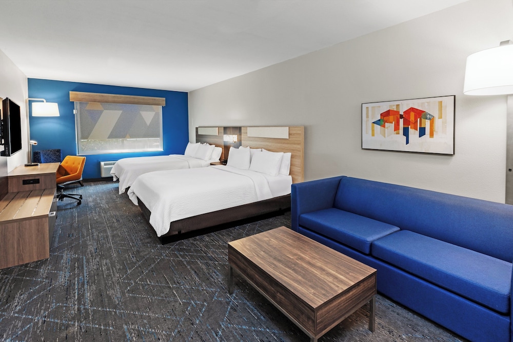 Holiday Inn Express and Suites Henderson by IHG - photo 25
