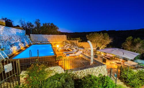 B&B Villa Vanessa — 4-Star Luxury Hotel in Castro, Italy