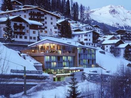 Quality Hosts Arlberg Hotel Lux Alpinae in St Anton Am Arlberg, Austria