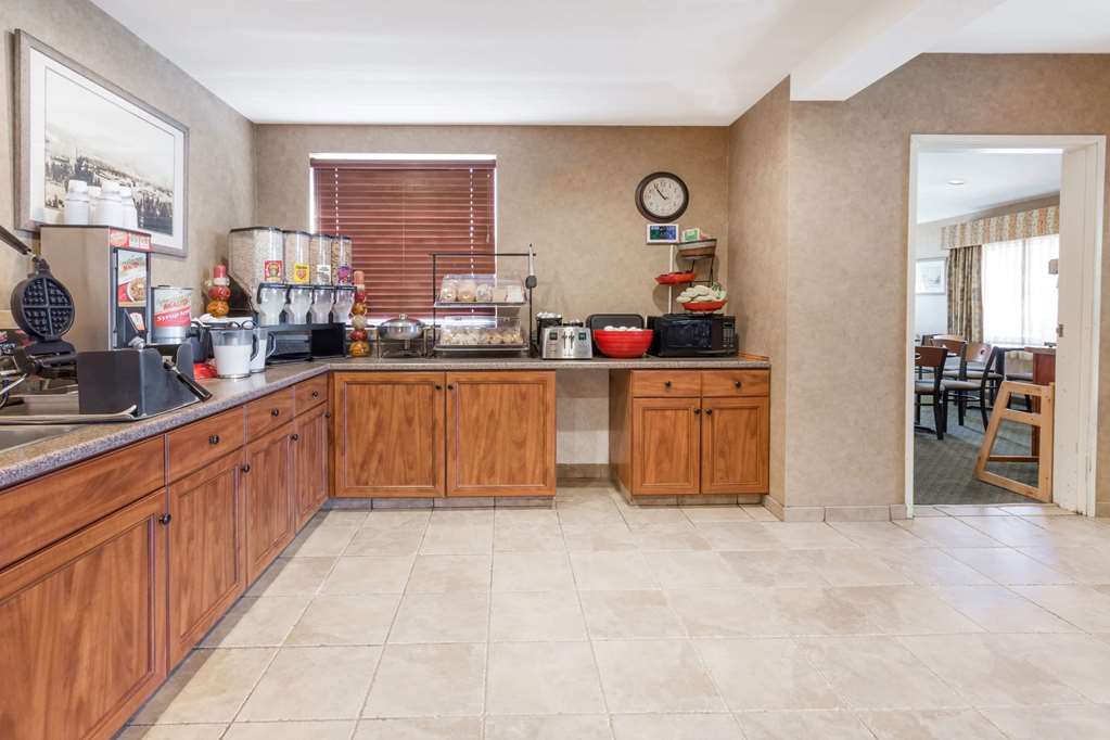 Ramada by Wyndham Frisco - photo 26