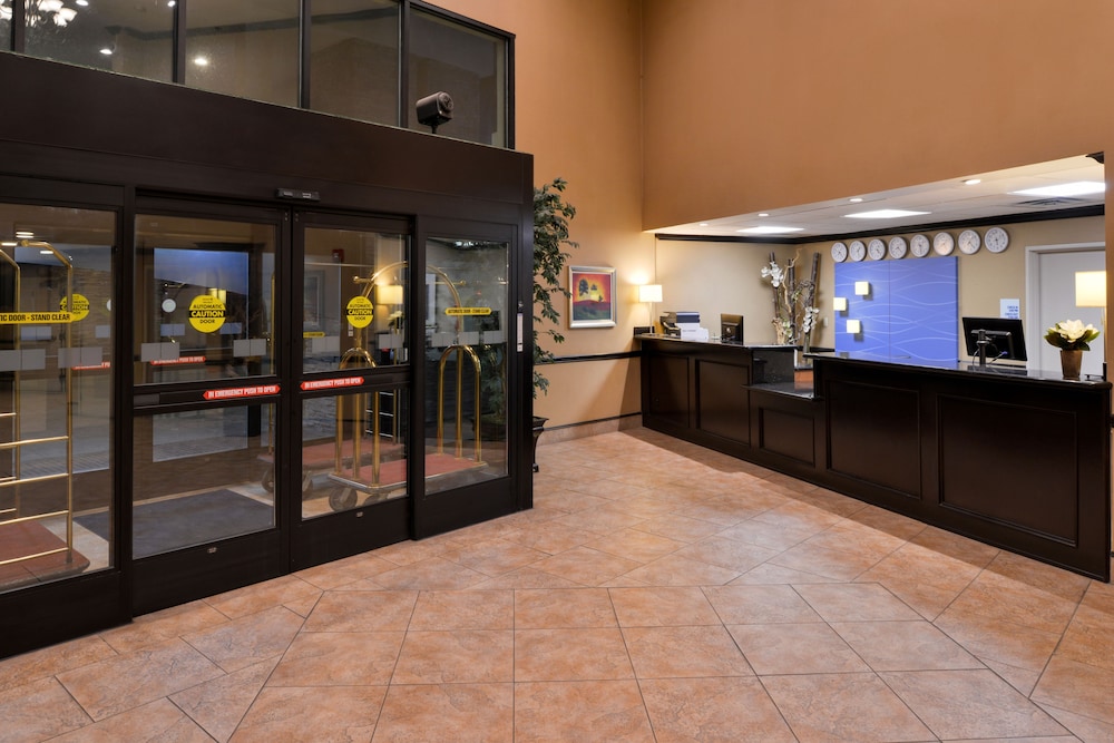 Courtyard by Marriott Chino Hills - photo 3
