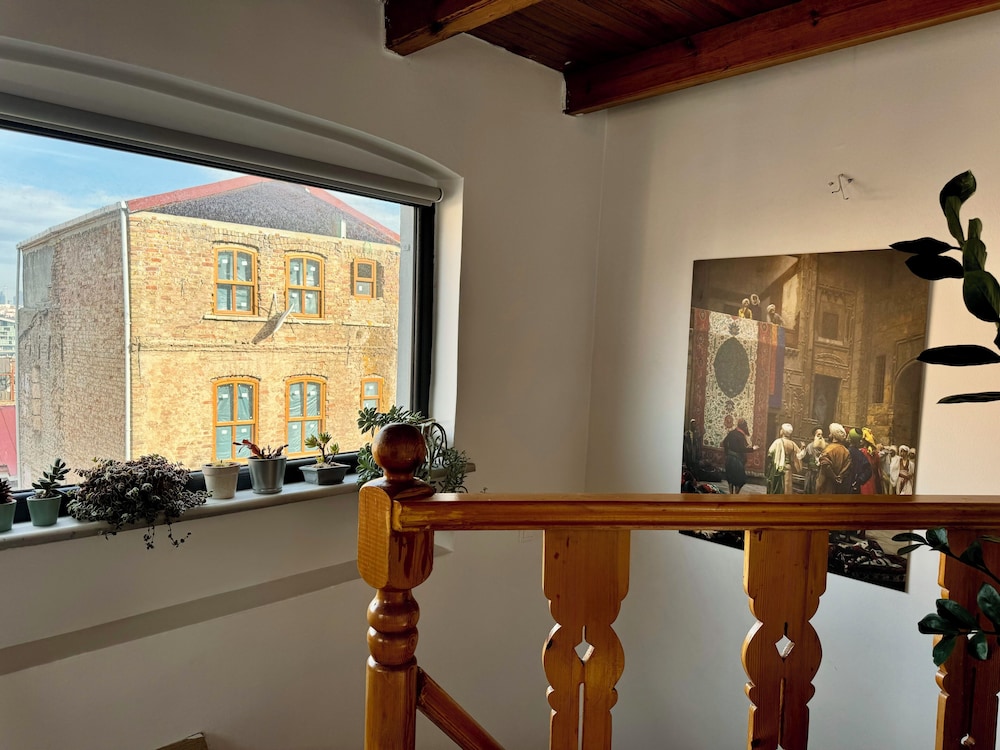 The Wooden 17 — 4-Star Luxury Hotel in Istanbul, Turkey