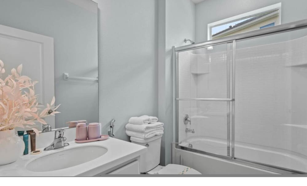 NEW Home 8 Bedrooms At Bella Vida Resort - photo 14