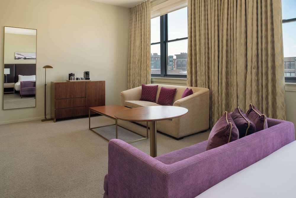 Hotel Savoy Kansas City Tapestry Collection by Hilton - photo 21