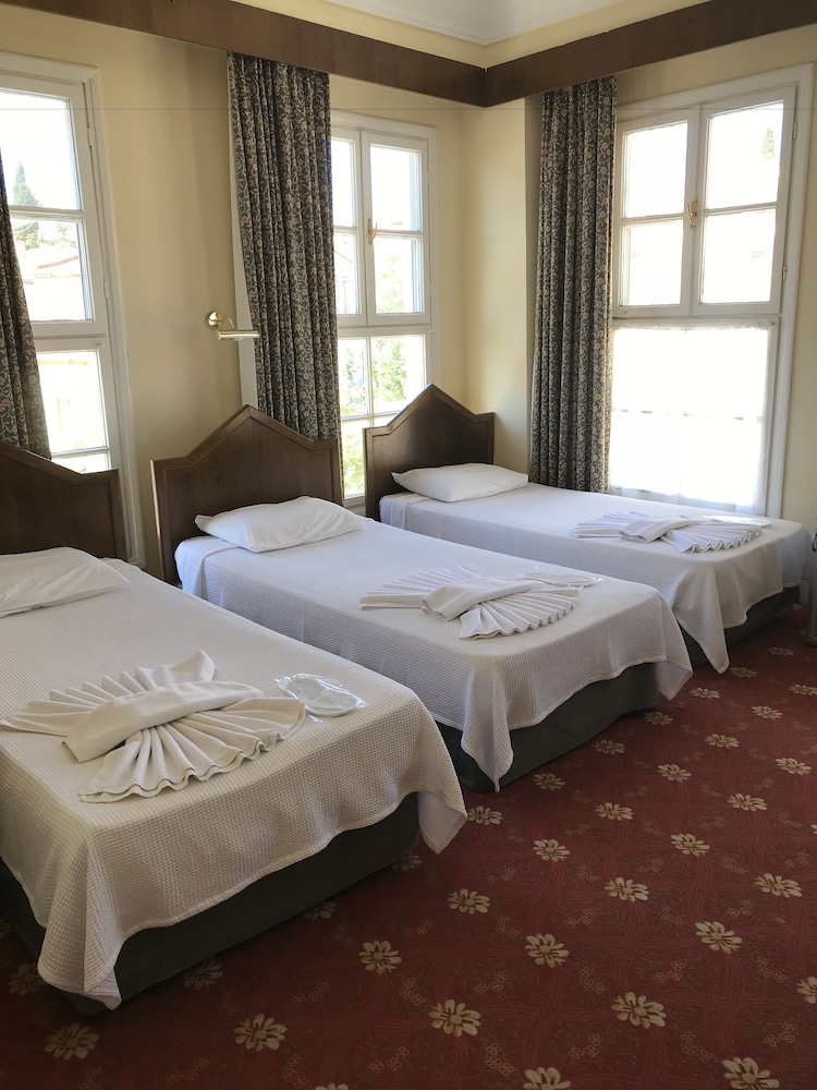 Antik Ridvan Hotel — Cesme — photo 3