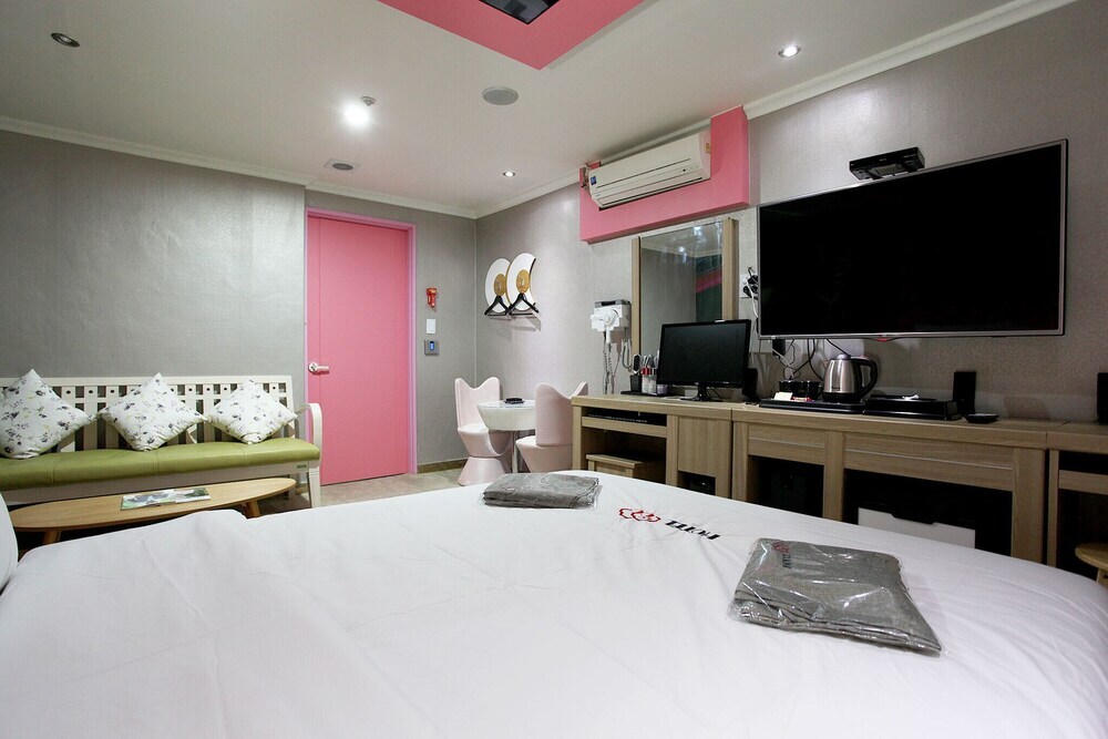 Sanbon Cc - last minute hotel in Unknown City