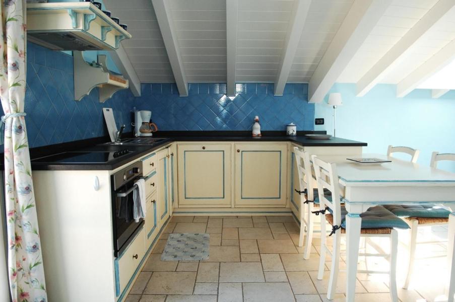 Casa Vacanze Nel Giardino di Renzo Mareri apartments — 4-Star Luxury Hotel in Imperia, Italy