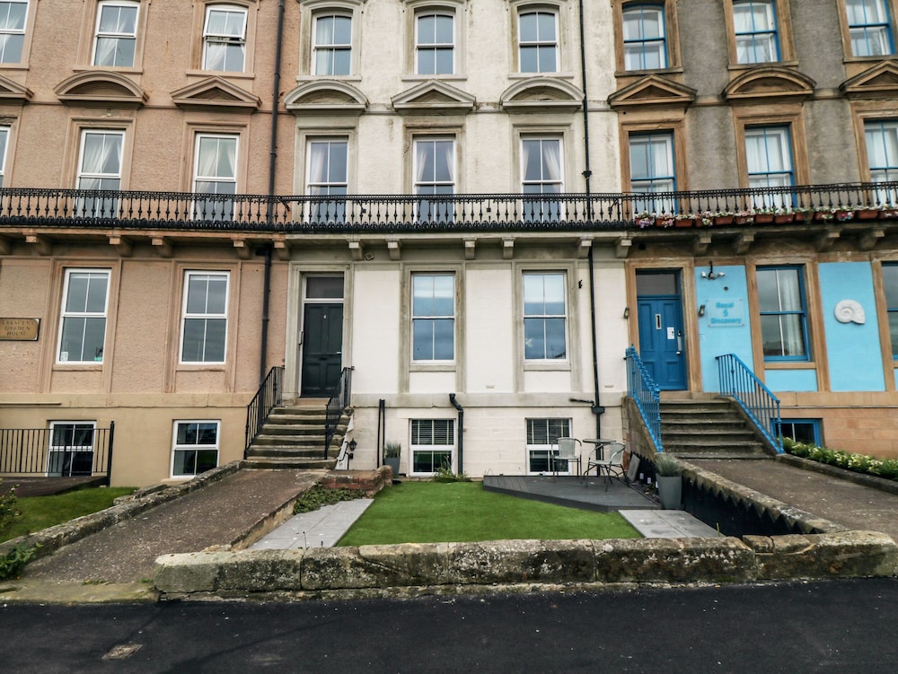 Sandsend Sunset View — 4-Star Luxury Hotel in Whitby, United Kingdom