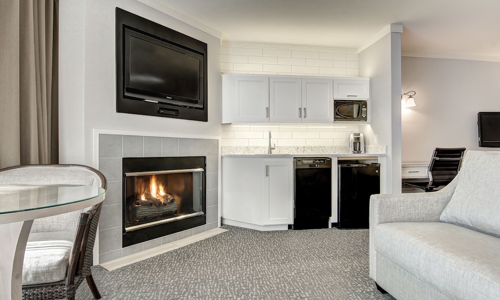 Hallmark Resort Newport - photo 40