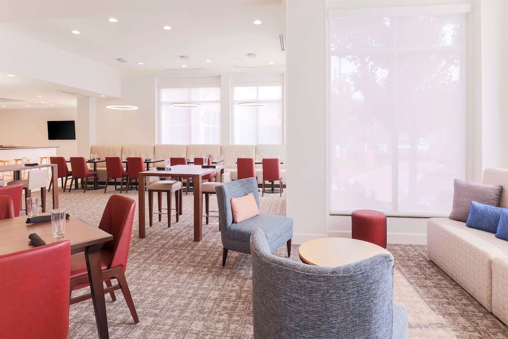 Hilton Garden Inn Reno - photo 40