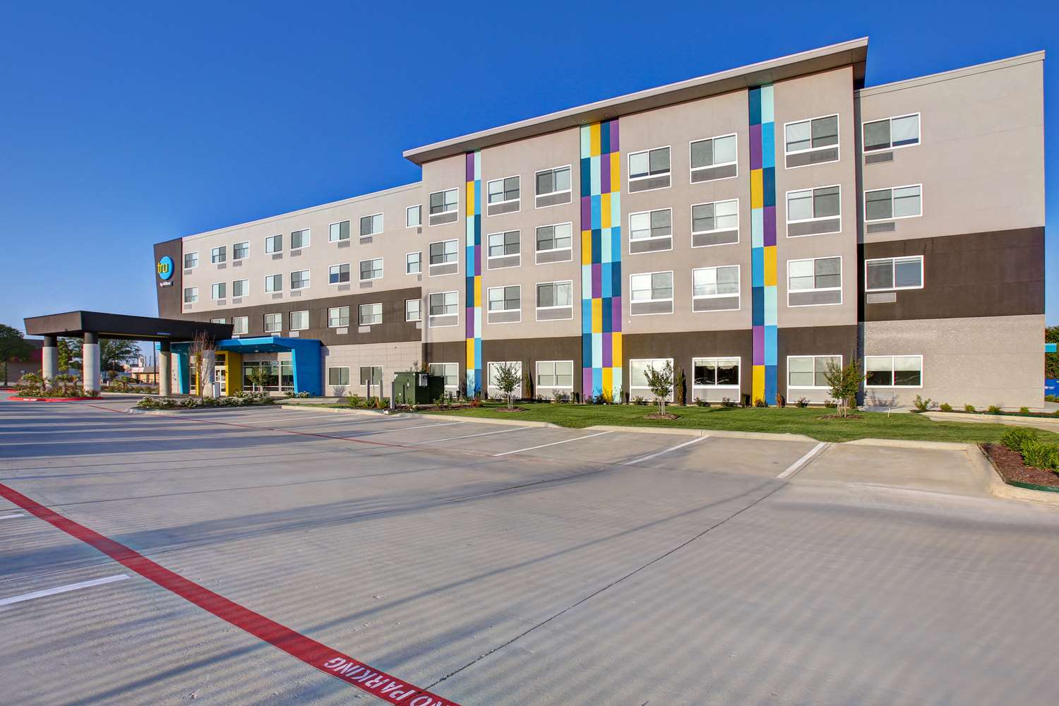 Tru by Hilton Grand Prairie - photo 23
